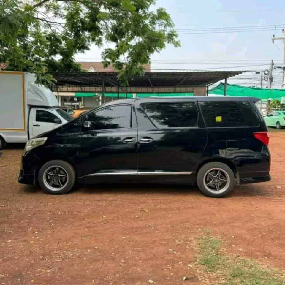 2013 Toyota Alphard, Vellfire II (AH20) 3