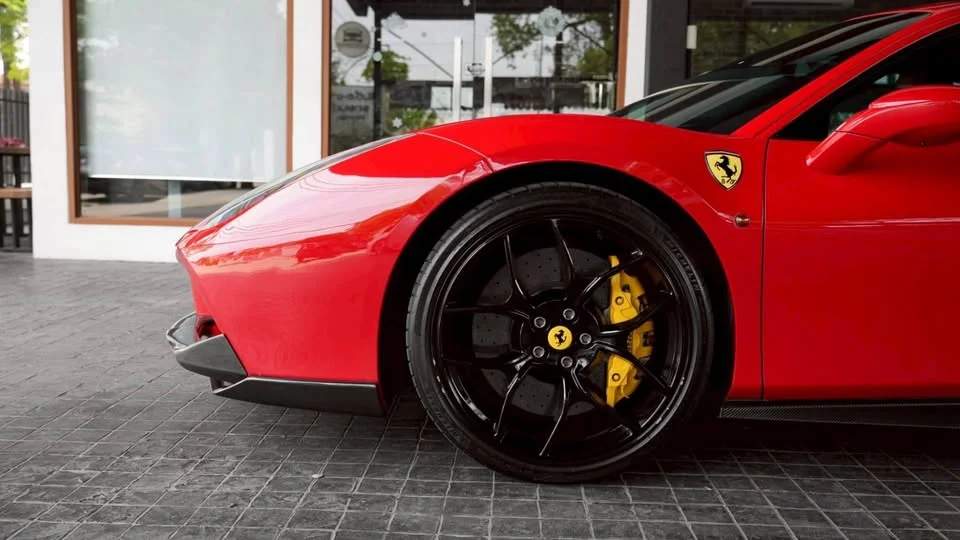 2016 Ferrari 488 2