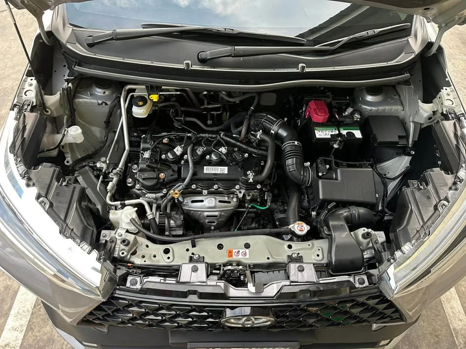 2025 Toyota Veloz III 3