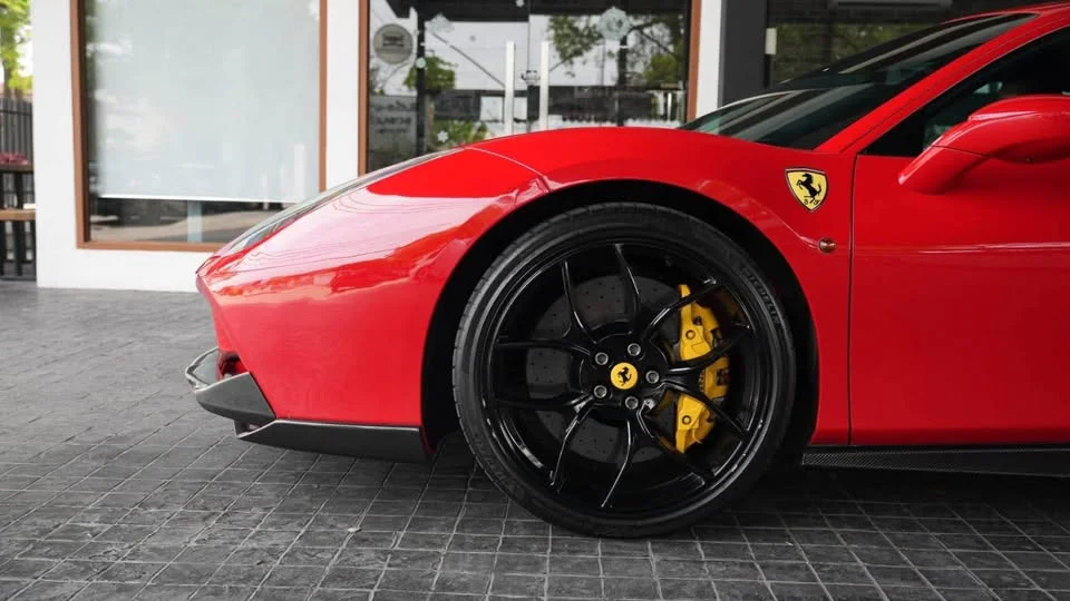 2016 Ferrari 488 3