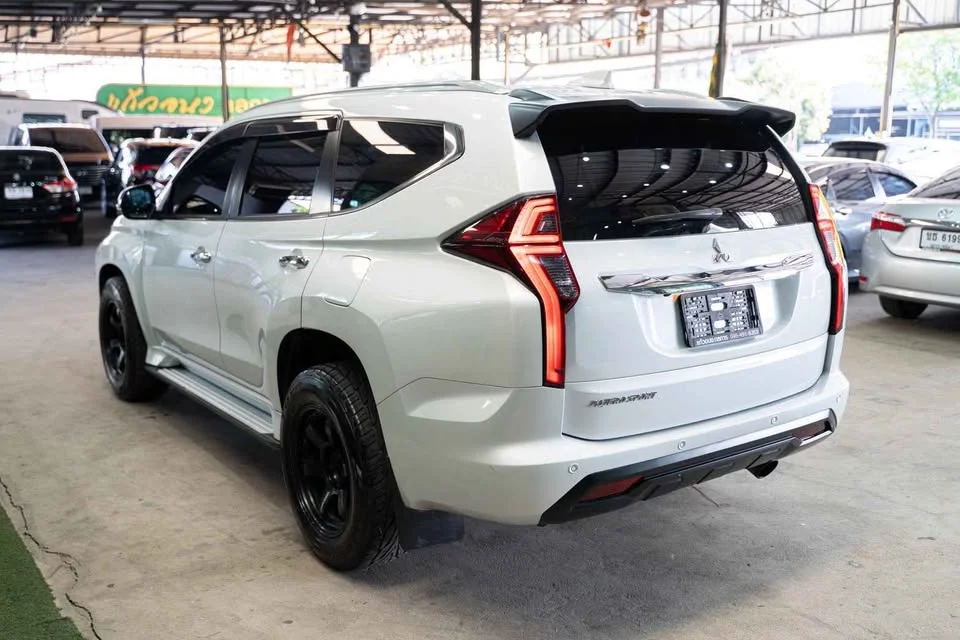 2019 Mitsubishi Pajero Sport III 2