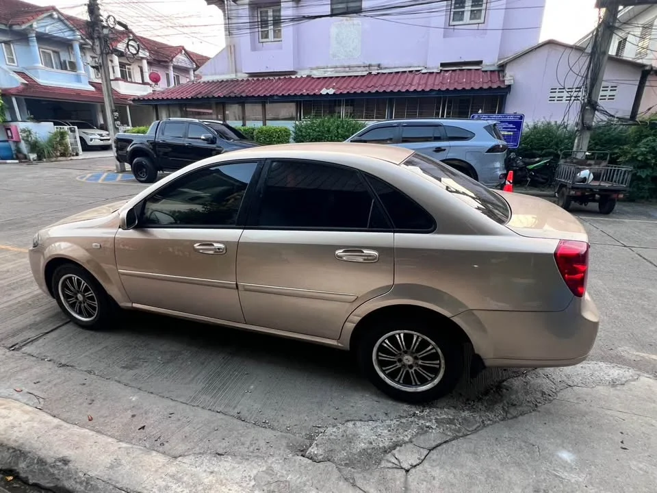 2009 Chevrolet Optra 3