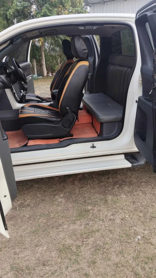 2012 Mazda BT-Series II 3