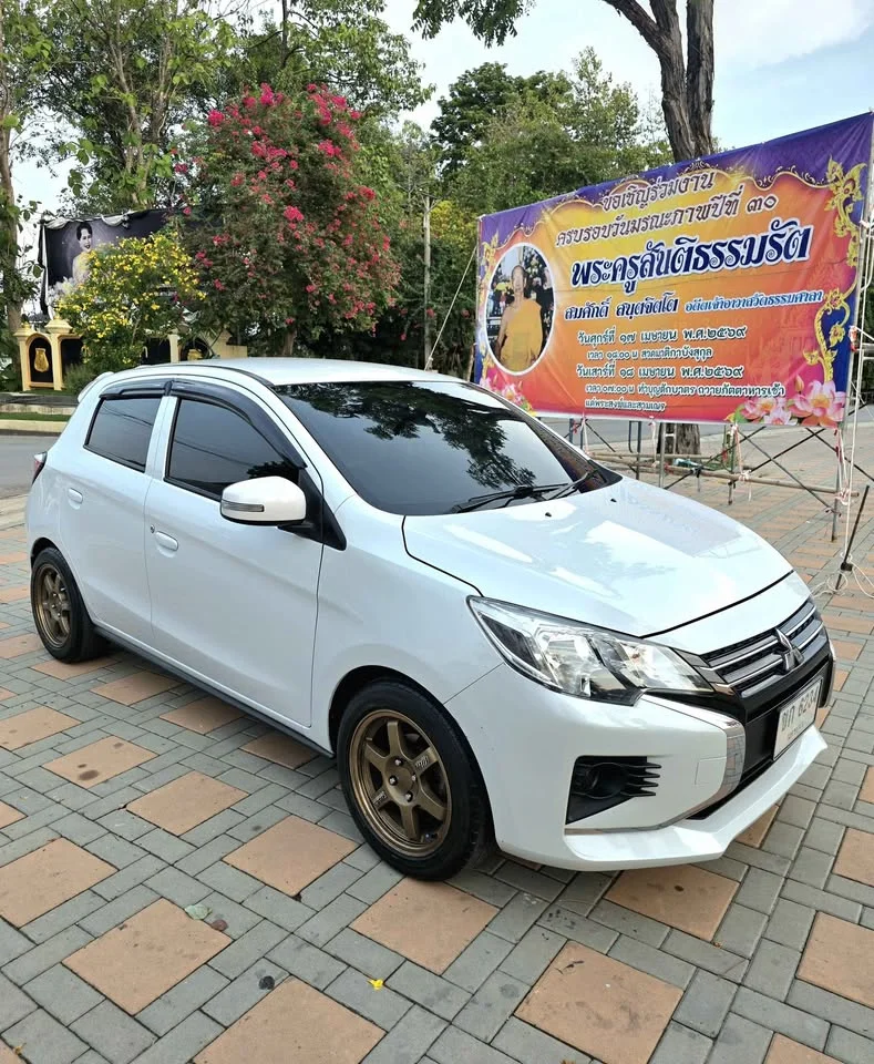 2020 Mitsubishi Mirage VI 3