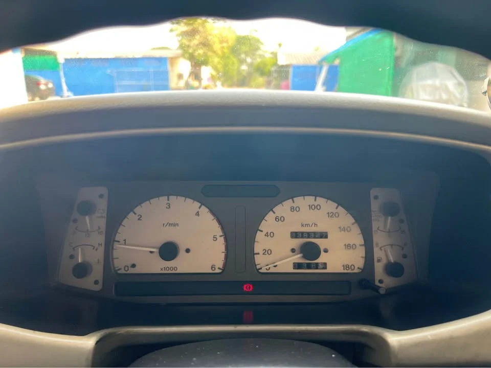 Isuzu Faster Dragon Eyes III 2