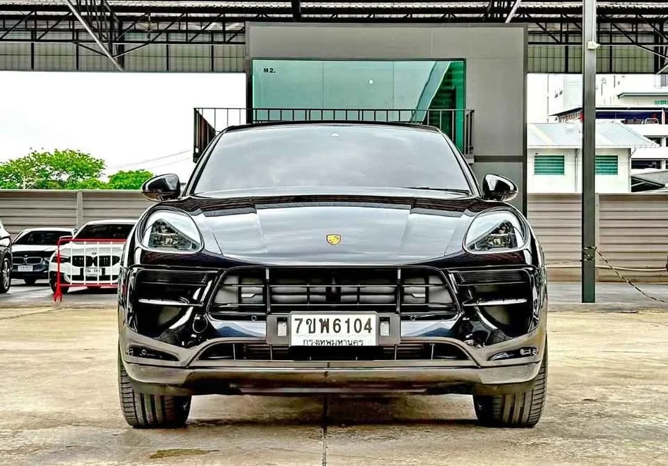 2020 Porsche Macan I 3