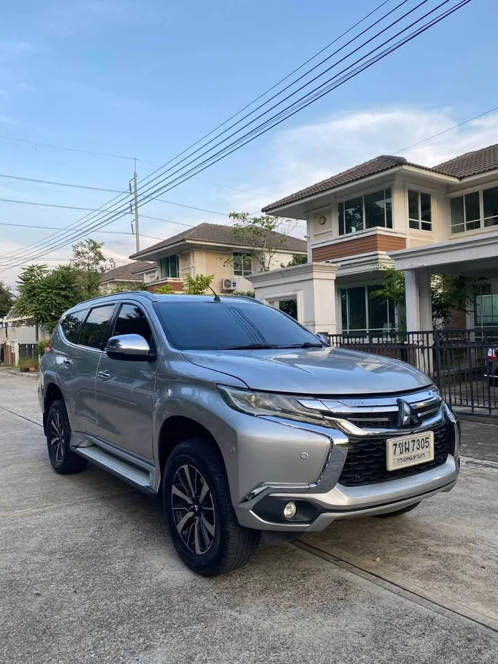 2016 Mitsubishi Pajero Sport III 2
