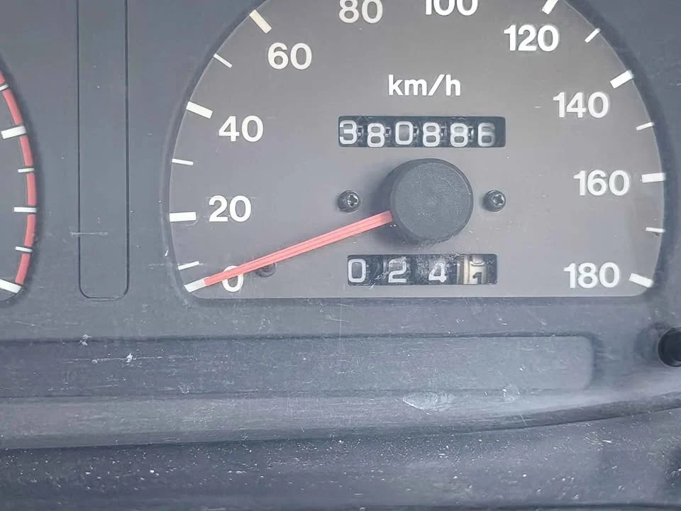 1997 Isuzu Faster Dragon Eyes III 3