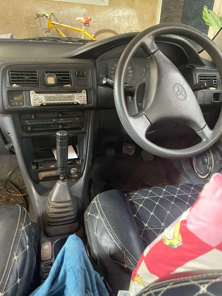1997 Toyota Corolla Altis VIII (E110) 3