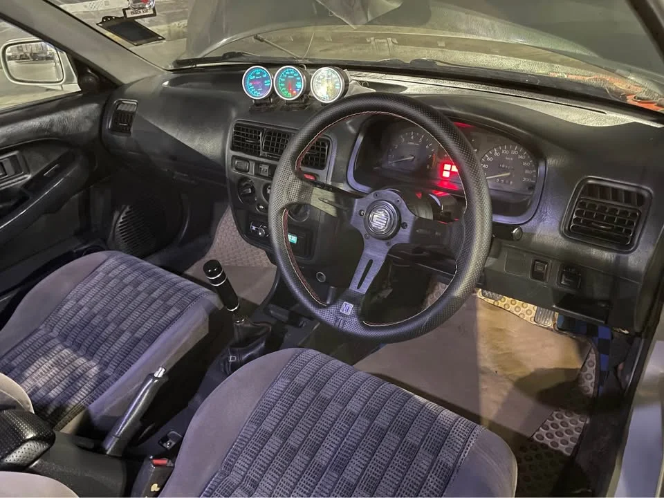 1996 Honda City III 2