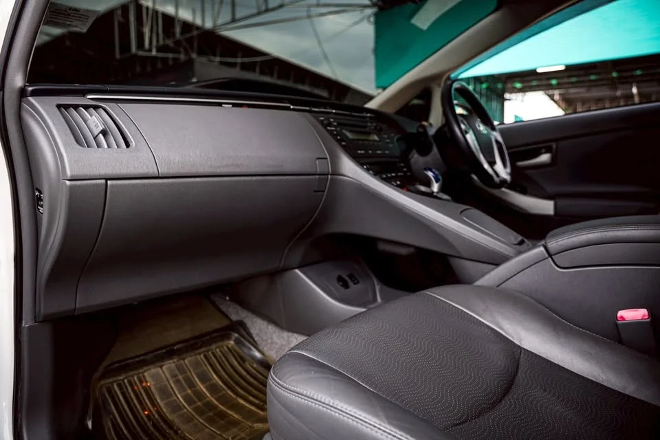 2011 Toyota Prius III 2