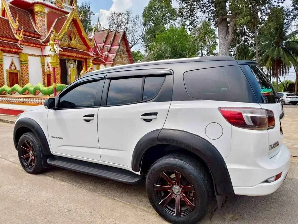 2014 Chevrolet TrailBlazer II 2