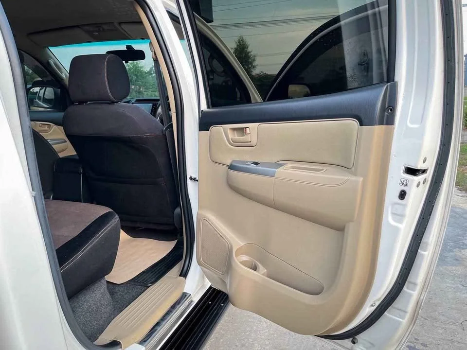 2013 Toyota Hilux VII 3