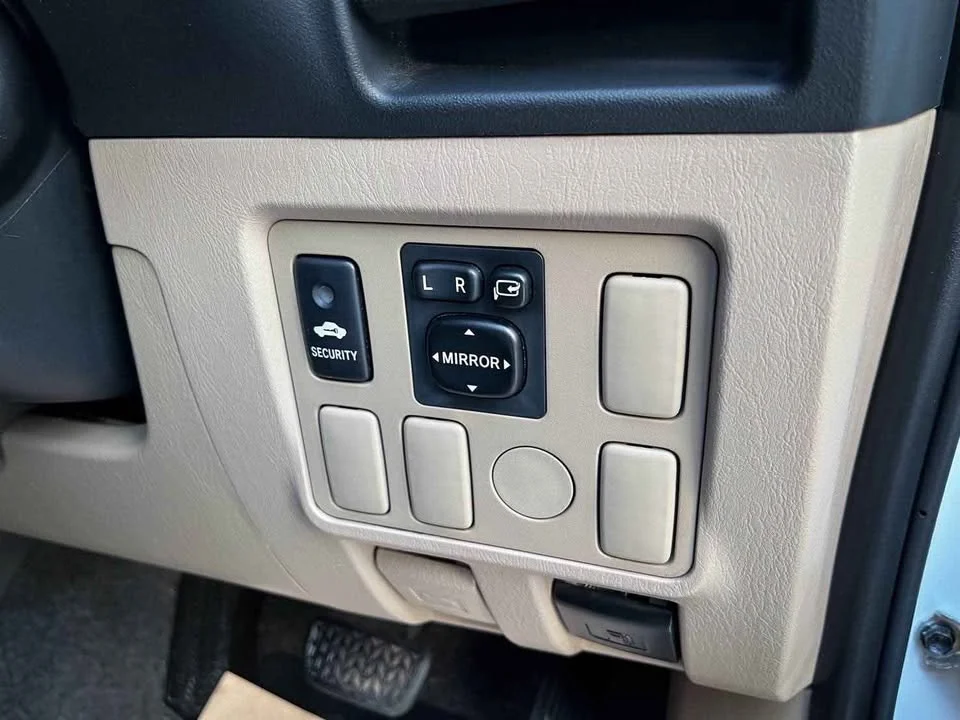 2013 Toyota Hilux VII 2