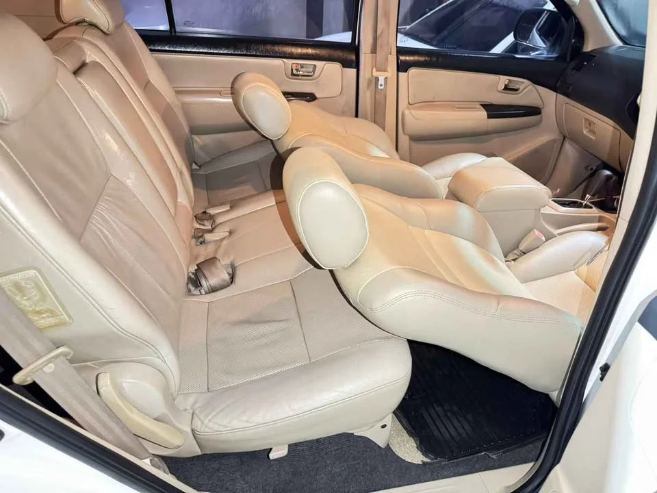 2007 Toyota Fortuner I 3