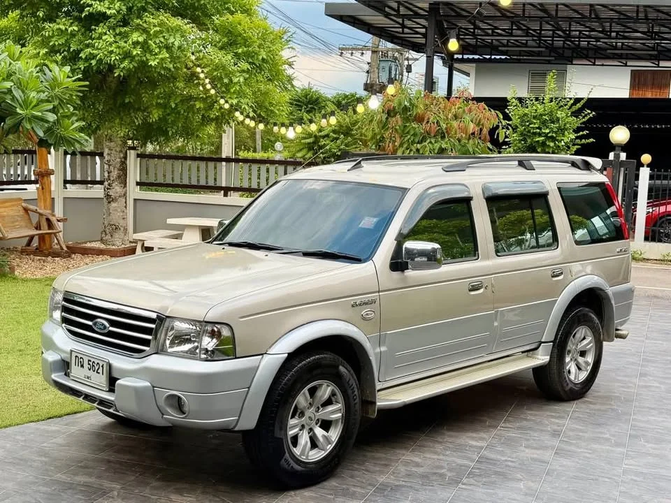 2005 Ford Everest I 2