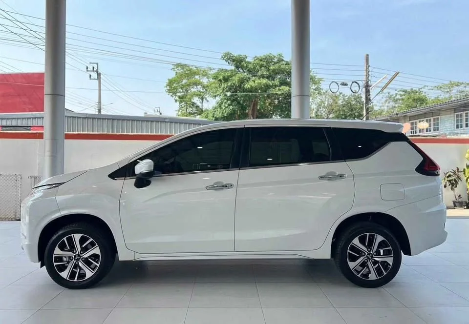 2019 Mitsubishi Xpander I 3