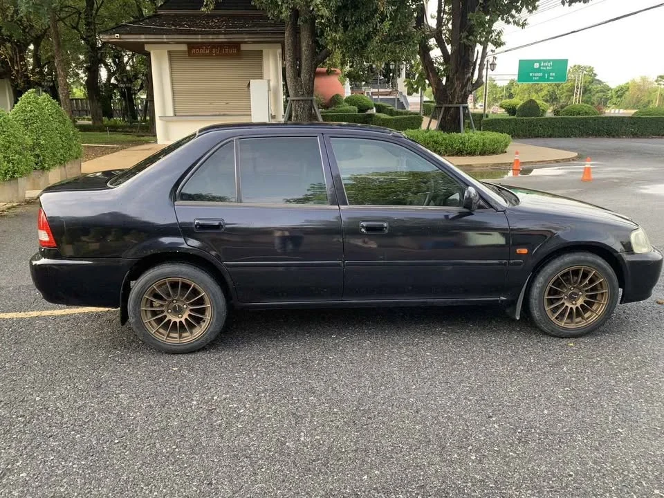 2000 Honda City III 2