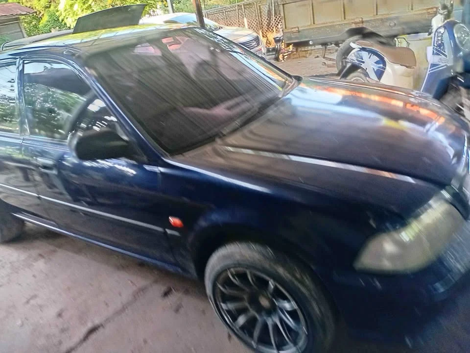 1996 Honda City III 2