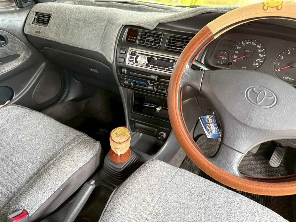 1996 Toyota Corolla Altis VII (E100) 2
