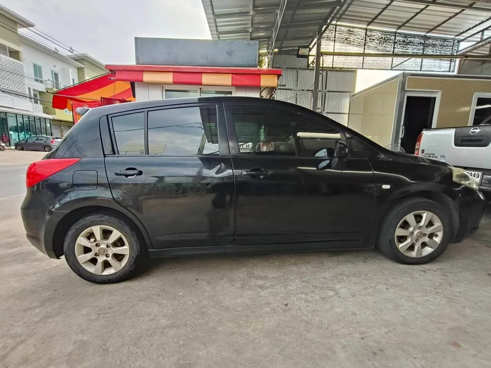 2008 Nissan Tiida I (C11) 3
