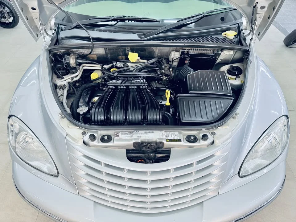 2002 Chrysler PT Cruiser 3