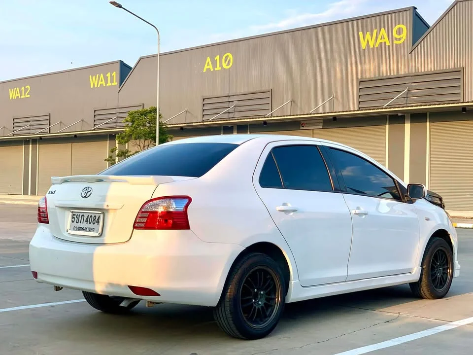 2010 Toyota Vios II 2