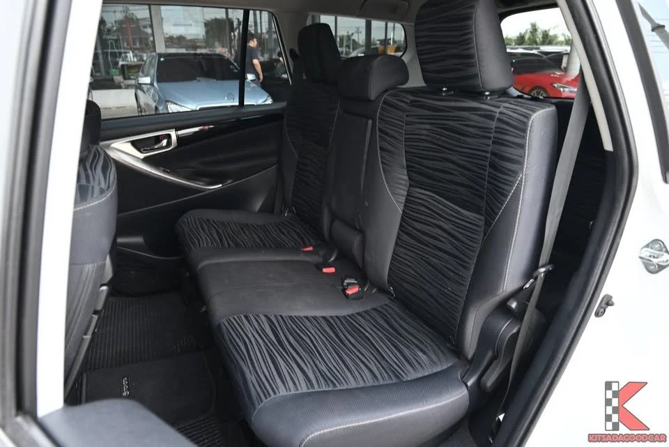 2022 Toyota Innova II 2