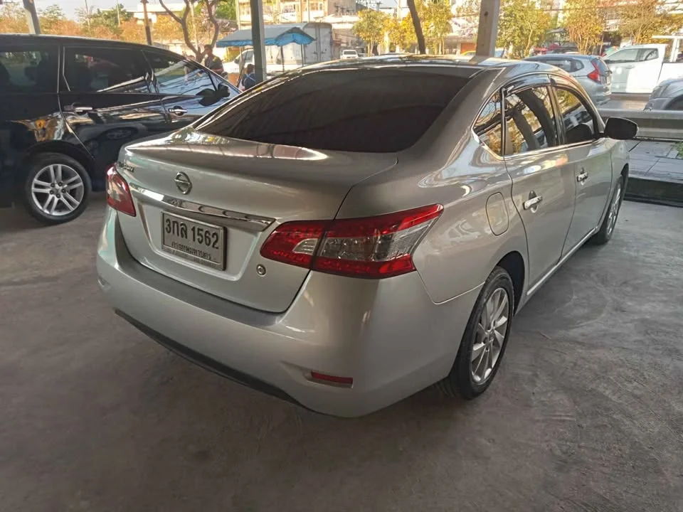 2013 Nissan Sylphy III (B17) 2