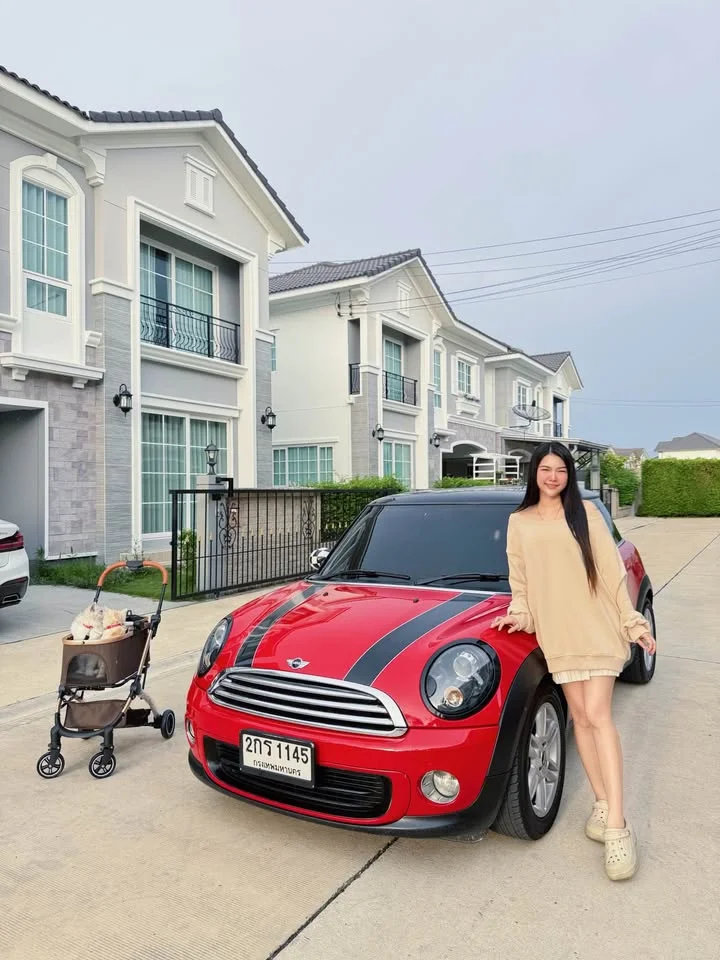 2012 Mini Cabrio II 3