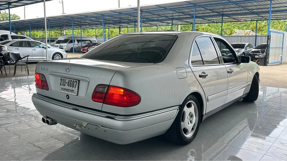 1997 Benz E-Class W210 3