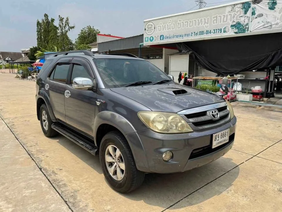 2006 Toyota Fortuner I 2