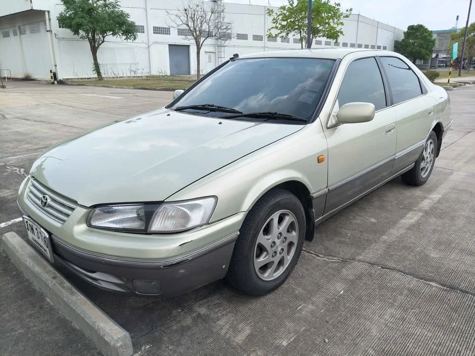 1999 Toyota Camry IV (XV20) 2