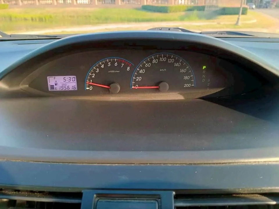 2010 Toyota Vios II 3