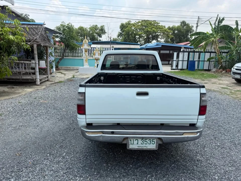 Isuzu Faster Dragon Eyes III 3