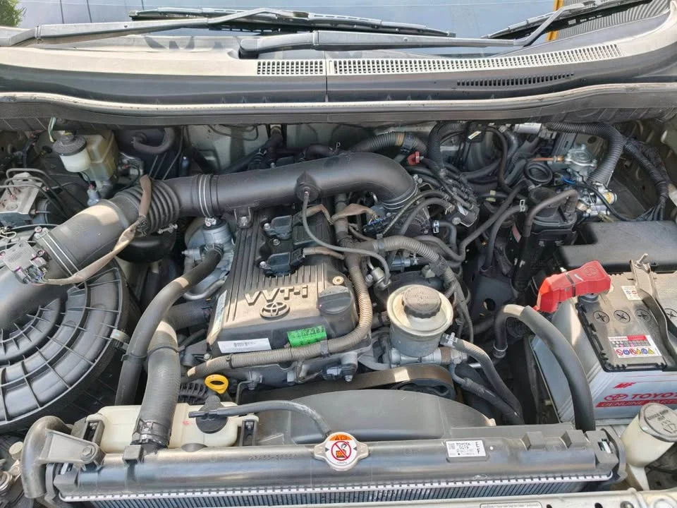 2012 Toyota Innova I 3