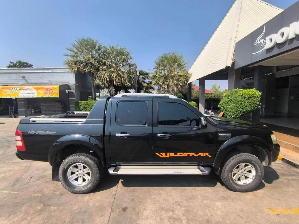 2008 Ford Everest I 3