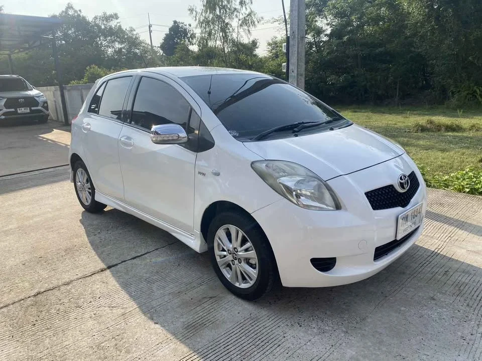 2008 Toyota Yaris II 3