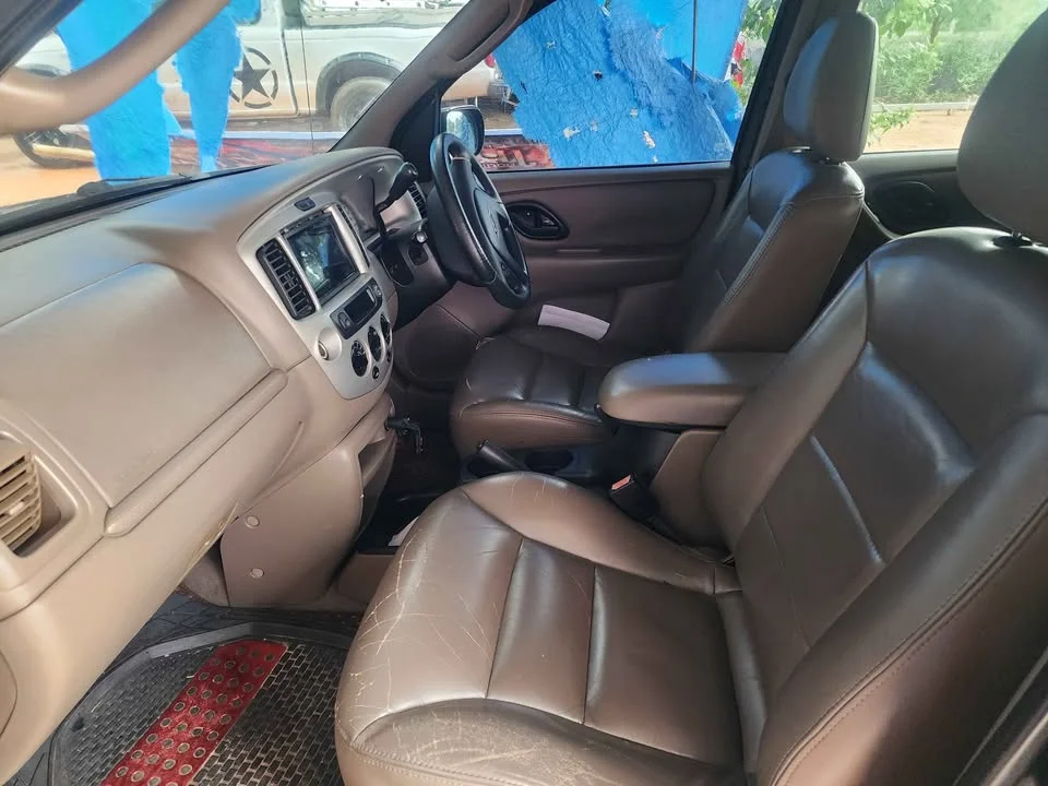 2004 Ford Escape I 2
