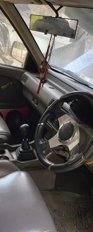 1994 Isuzu TFR III 2