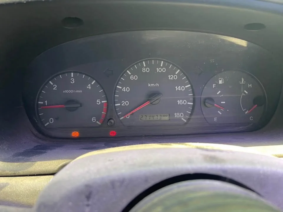 2003 Mazda 2500 Fighter V 2