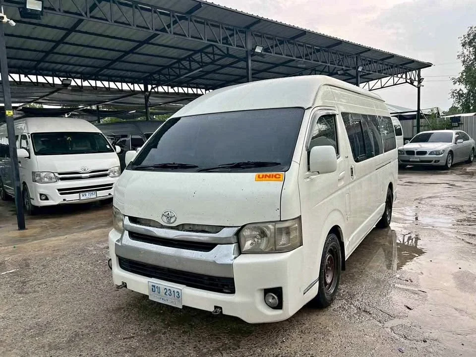 2005 Toyota Commuter V (H200) 3