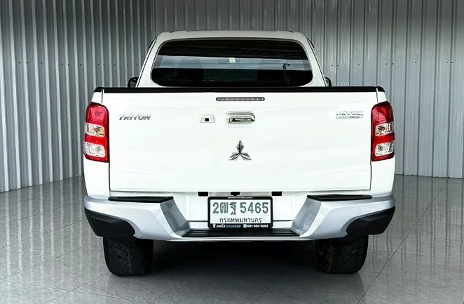 2018 Mitsubishi Triton V 2