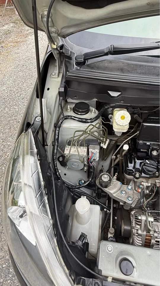 2013 Mitsubishi Mirage VI 3