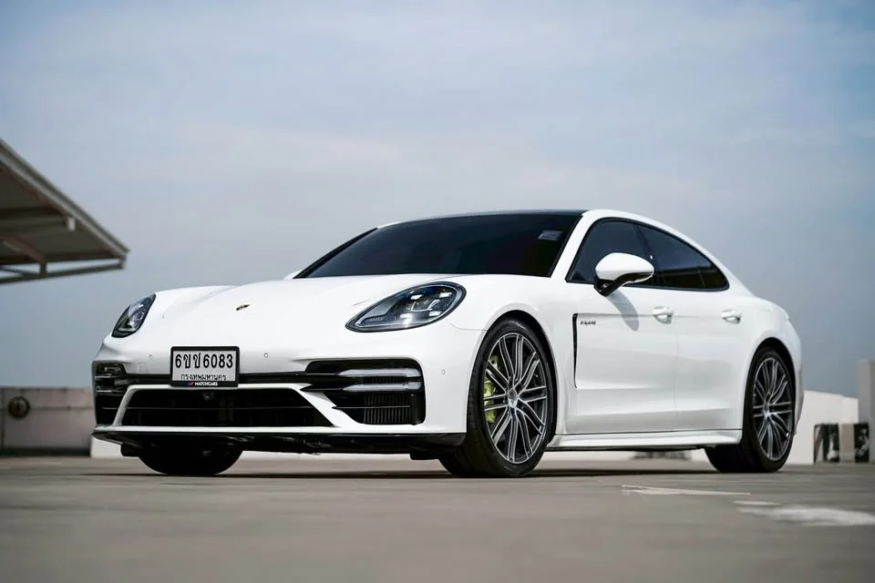 2017 Porsche Panamera II 3