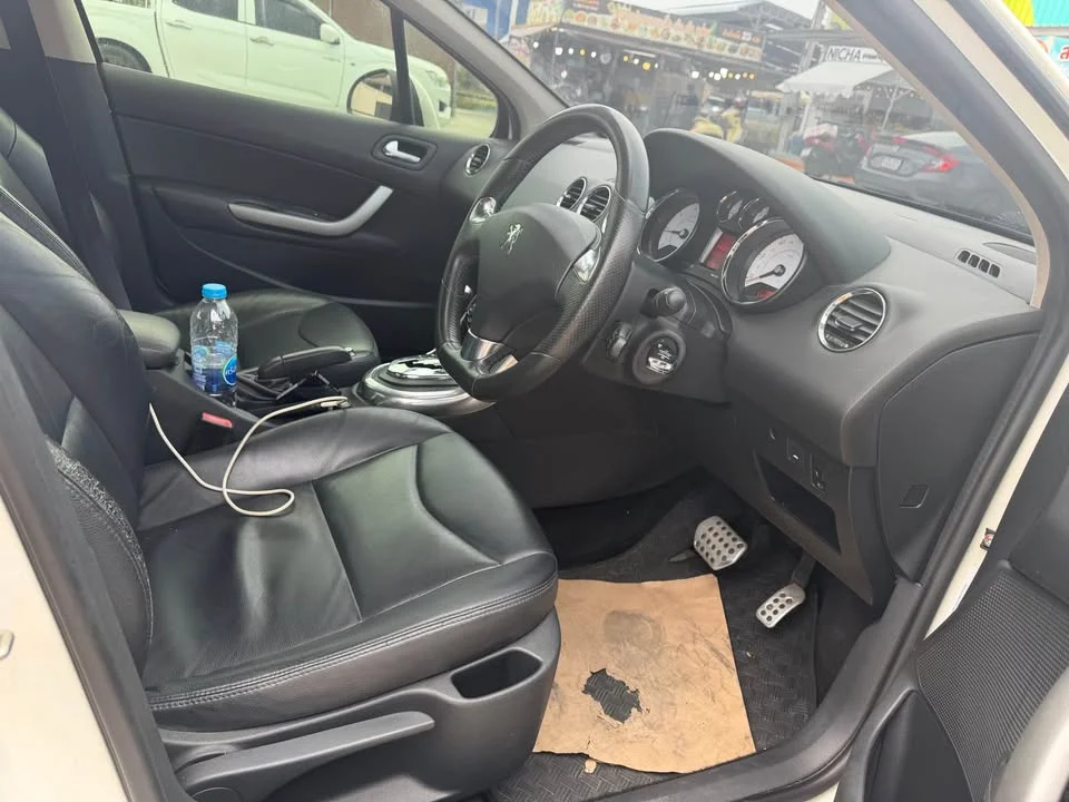 2016 Peugeot 408 I 2