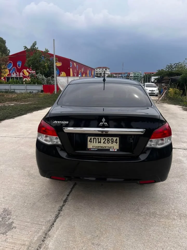 2015 Mitsubishi Attrage VI 3