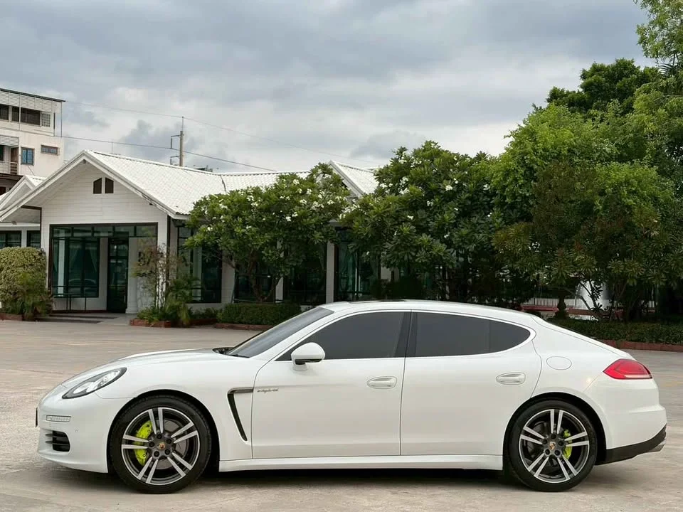 2014 Porsche Panamera I 2