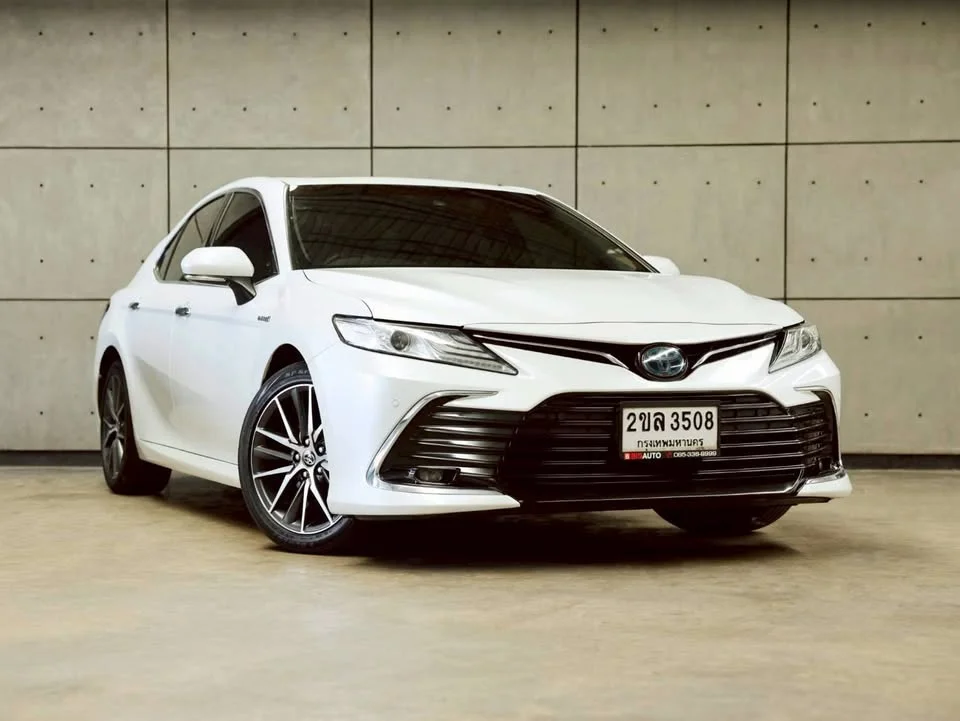 2022 Toyota Camry VIII (XV70) 2