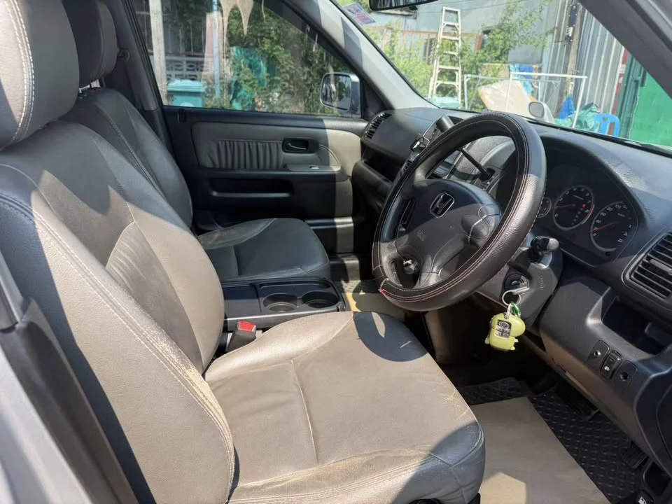 Honda CR-V II 3